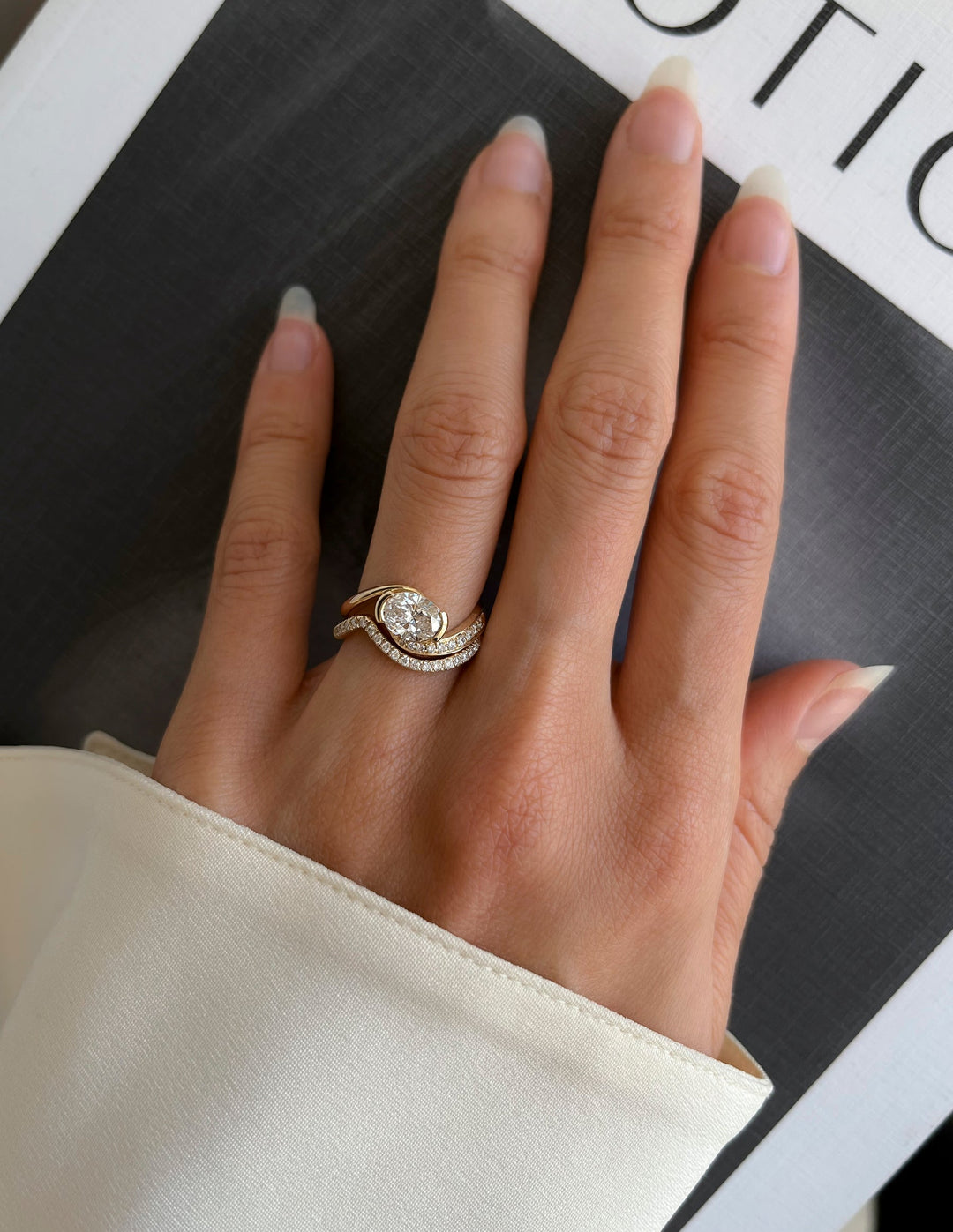 1.50CT East West Oval E-VS Lab Grown Bypass Pavé Wedding Ring With Classic Band