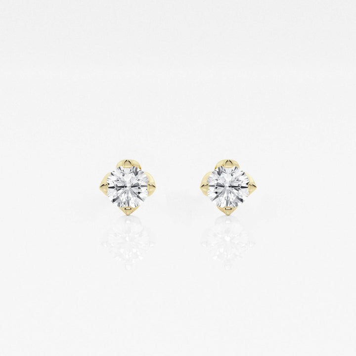 Round FG-VS2 Lab-Grown Diamond Floral Prongs Stud Earrings