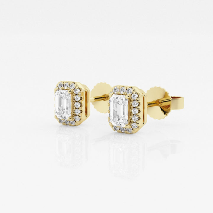Emerald FG-VS2 Lab-Grown Diamond Halo Stud Earrings For Women