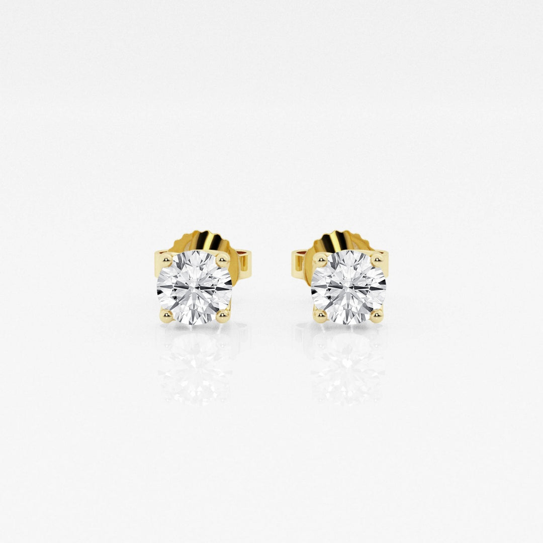 Round FG-VS2 Lab-Grown Diamond Stud Earrings For Women