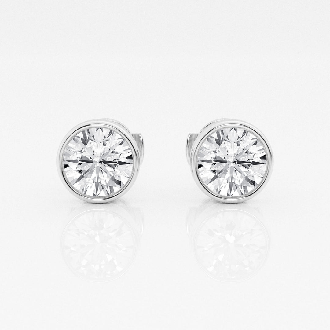 Round FG-VS2 Lab-Grown Diamond Bezel Set Stud Earrings