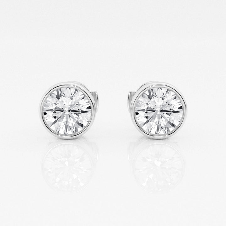 Round FG-VS2 Lab-Grown Diamond Bezel Set Stud Earrings
