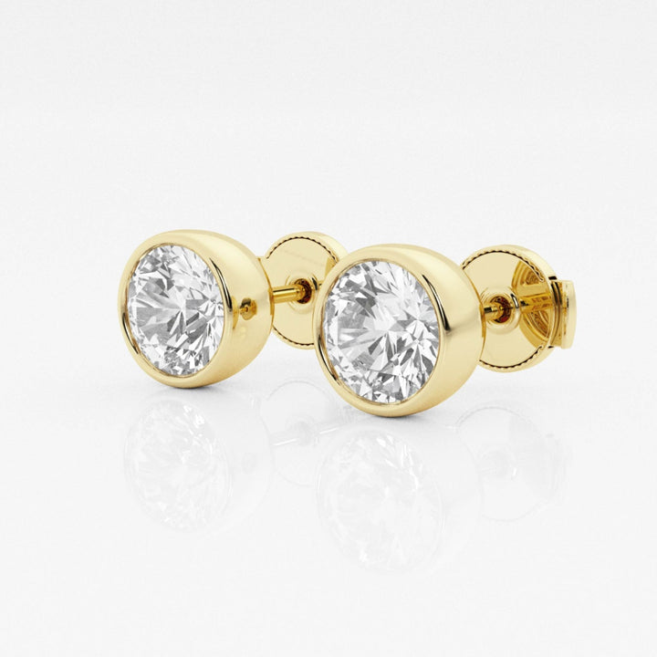 Round FG-VS2 Lab-Grown Diamond Bezel Set Stud Earrings