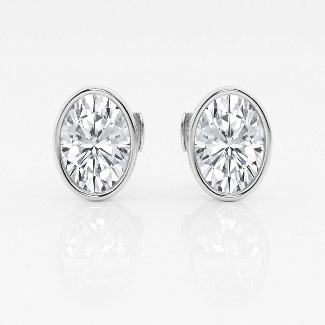 Oval FG-VS2 Lab-Grown Diamond Bezel Set Stud Earrings