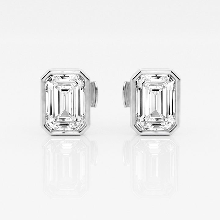 Emerald FG-VS2 Lab-Grown Diamond Bezel Set Stud Earrings