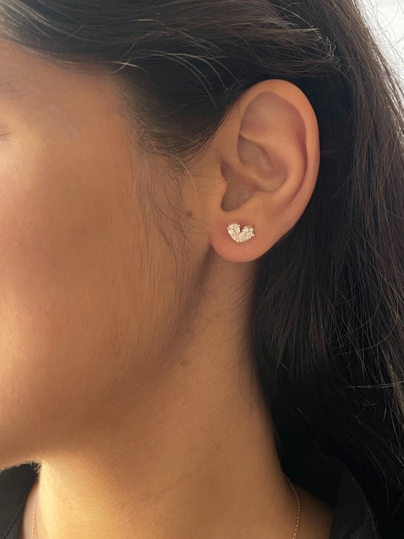 Pear F- VVS Lab-Grown Diamond Two Stone Stud Earrings