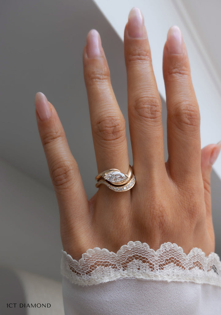 2.0CT East West Marquise E-VS Lab Grown Wave Bridal Ring Set With Classic Bands