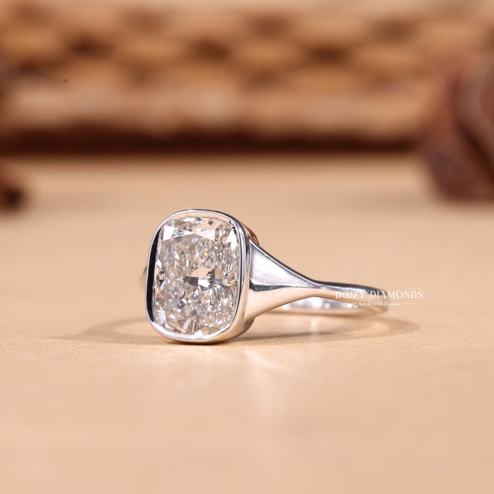3.0CT-5.0CT Bezel Set Cushion FE/VS2 Lab Grown Diamond Engagement Ring