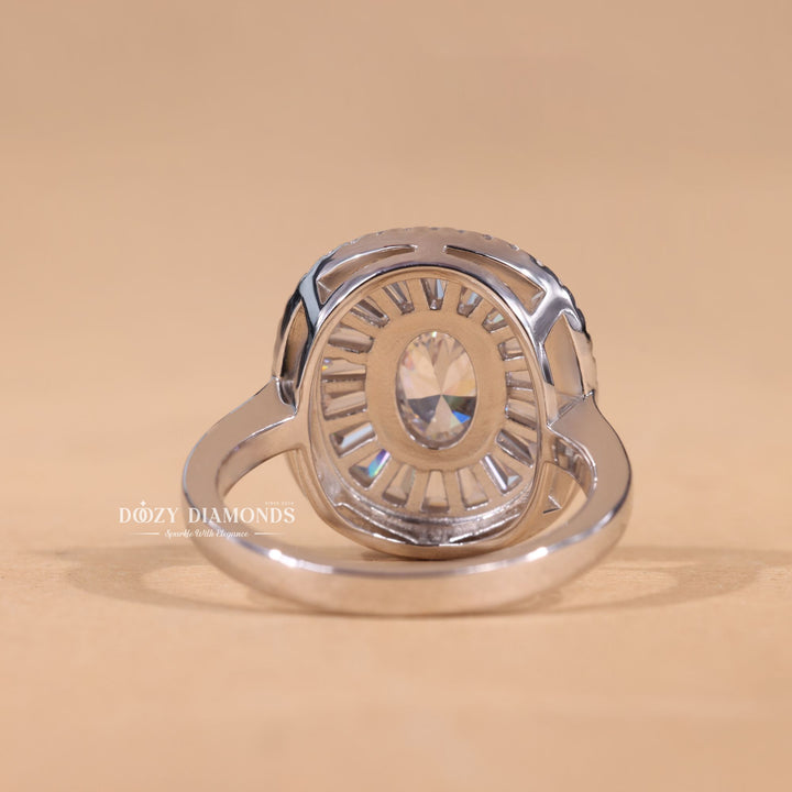 0.25CT-0.75CT Oval EF/VS2 Lab Grown Diamond Halo Cluster Engagement Ring