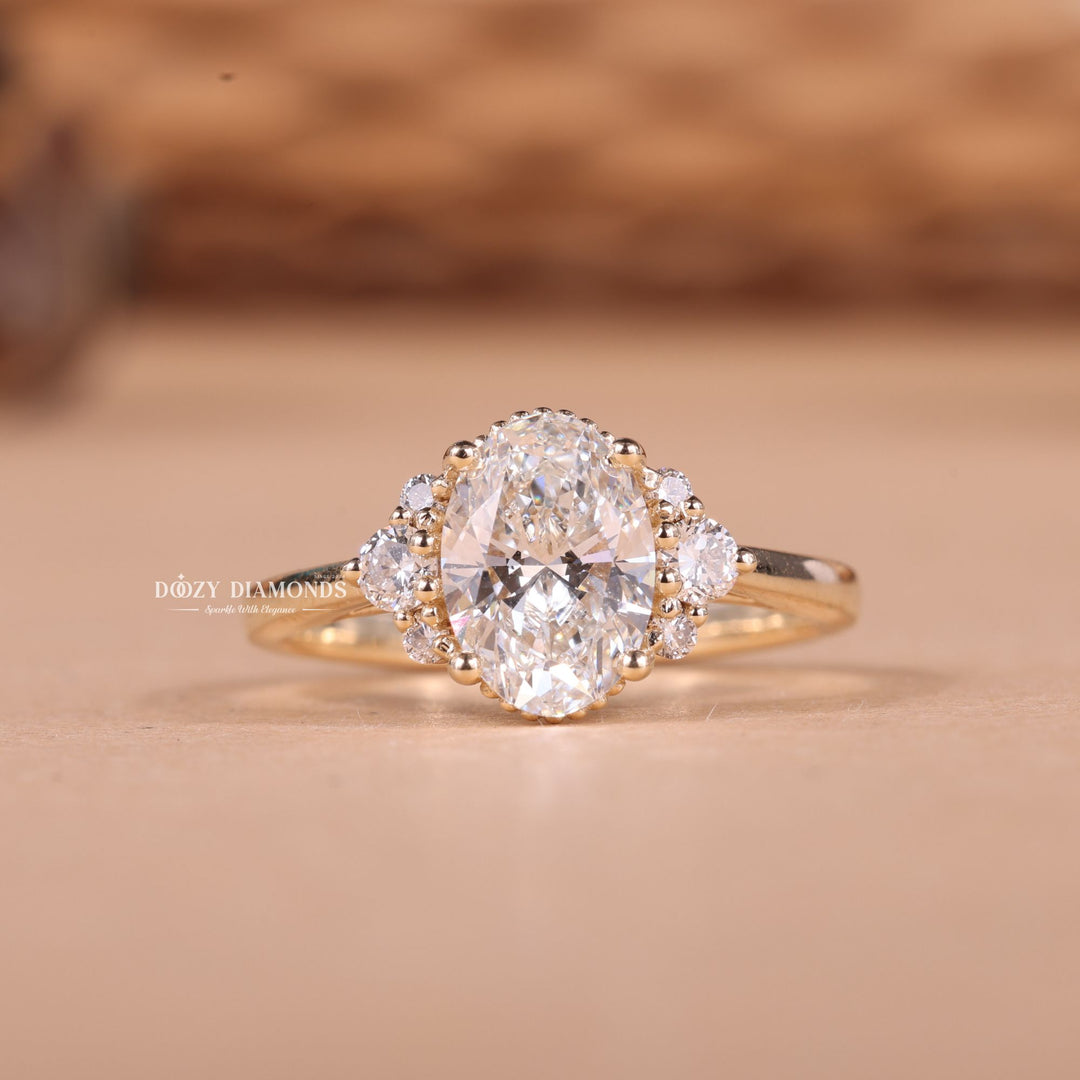 2.0CT-3.0CT Oval E/VS1 Lab Grown Diamond Vintage Cluster Engagement Ring