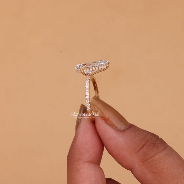 5.0CT-7.0CT Pear Cut EF/VS1 Lab Grown Diamond Hidden Halo Engagement Ring