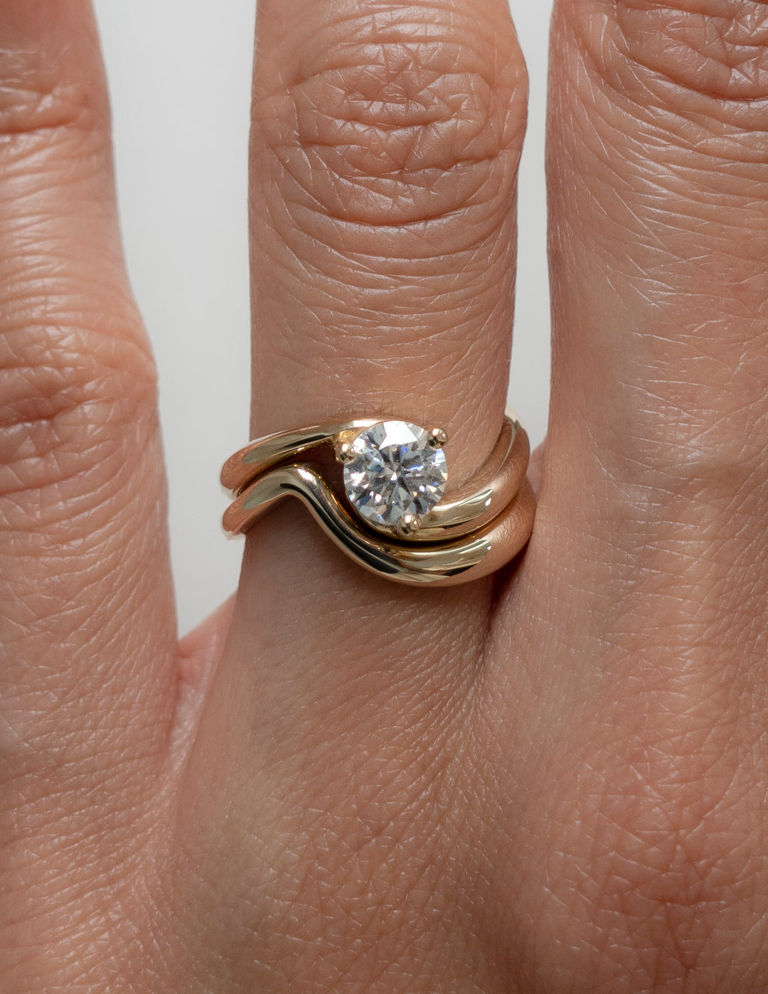 1.0CT Round E-VS Lab Grown Bypass Wedding Ring Set With Classic Band