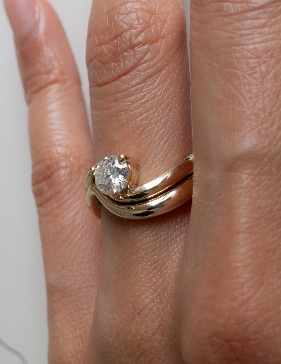 1.0CT Round E-VS Lab Grown Bypass Wedding Ring Set With Classic Band