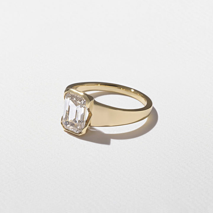 2.0CT Emerald E-VS Lab Grown Thick Wedding Ring With Thick Pave Band