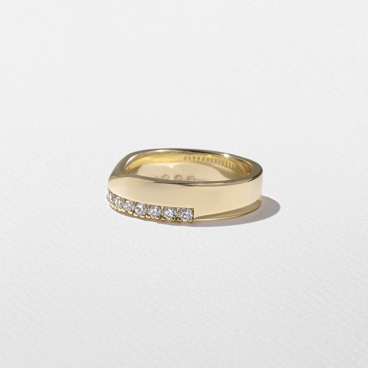 2.0CT Emerald E-VS Lab Grown Thick Wedding Ring With Thick Pave Band