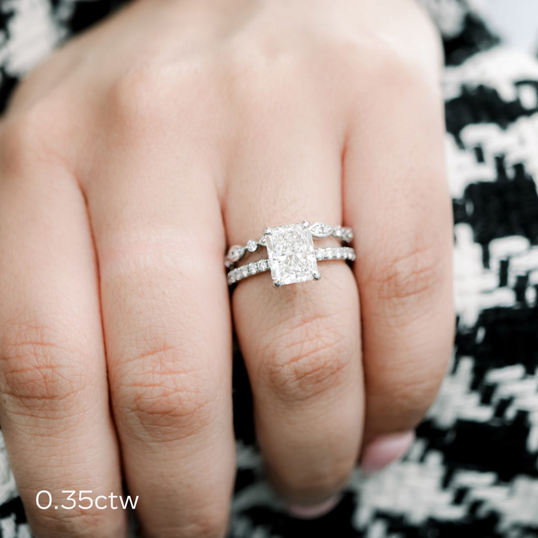 Round DE-VS1 Lab Grown Diamond Petite Pave Wedding Band