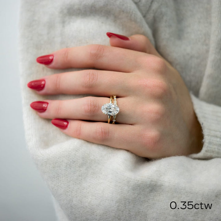 Round DE-VS1 Lab Grown Diamond Petite Pave Wedding Band