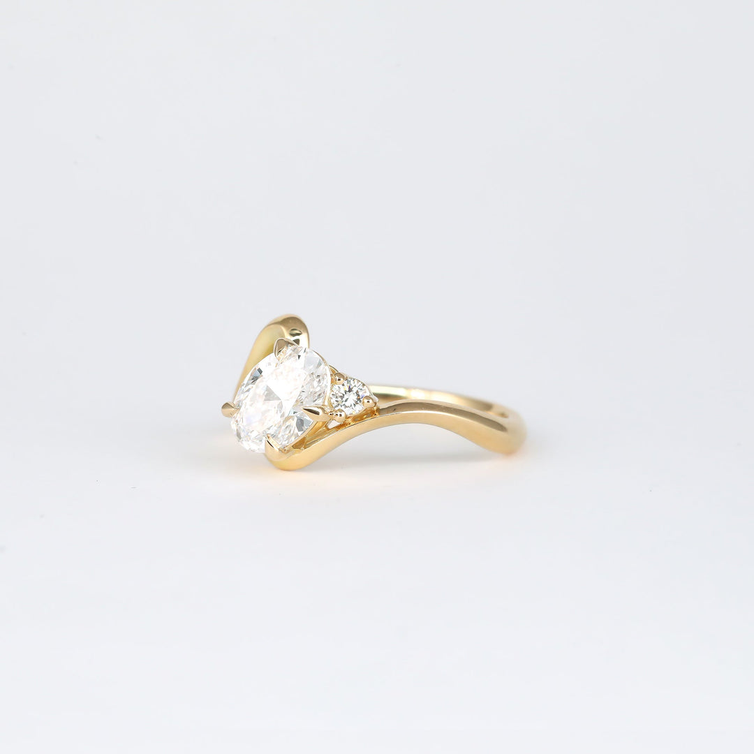 Oval contemporary engagement ring, Oval minimalist engagement ring, Oval intricate engagement ring, Oval delicate engagement ring, Oval timeless engagement ring, Oval elegant engagement ring, Oval glamorous engagement ring,