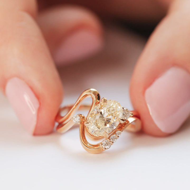 1.0CT-2.0CT Yellow Oval Cut Lab Grown Unique Diamond Engagement Ring