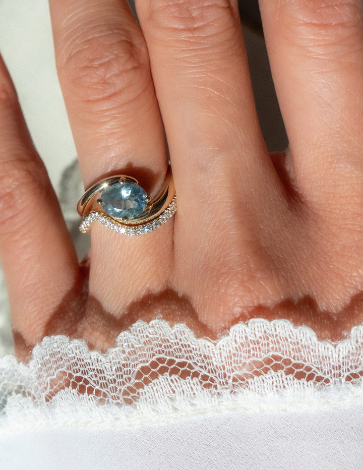 Oval conflict-free engagement ring, Oval certified engagement ring, Oval affordable luxury engagement ring, Oval budget engagement ring, Oval expensive engagement ring, Oval high-quality engagement ring, 