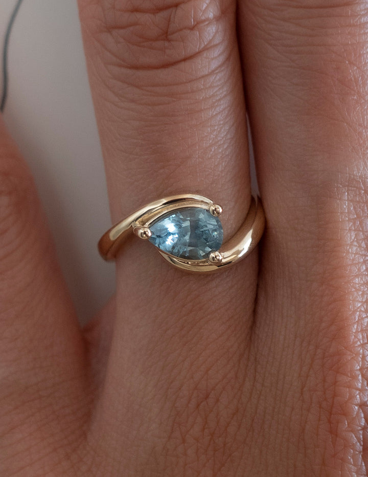 Rose gold engagement ring, Vintage engagement ring, Antique engagement ring, Modern engagement ring, Classic engagement ring, Halo engagement ring, 