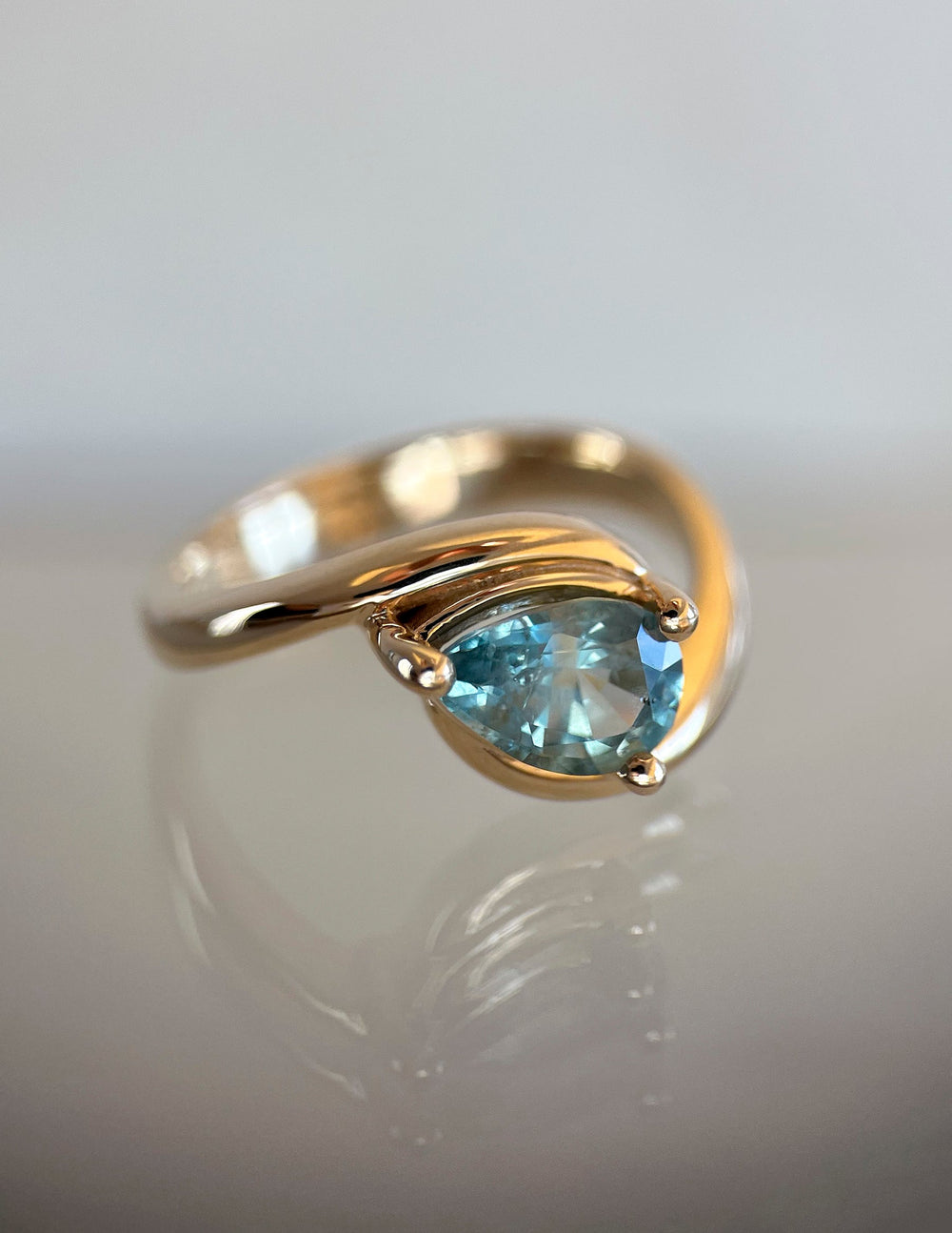 Pear bezel diamond ring, Pear tension set diamond ring, Pear split shank diamond ring, Pear channel set diamond ring, Pear swirl diamond ring, Pear unique diamond ring, 