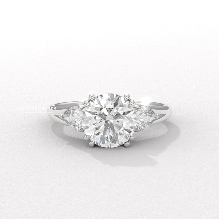 Sustainable engagement ring
Buy lab diamond engagement ring online
14K gold three stone ring 