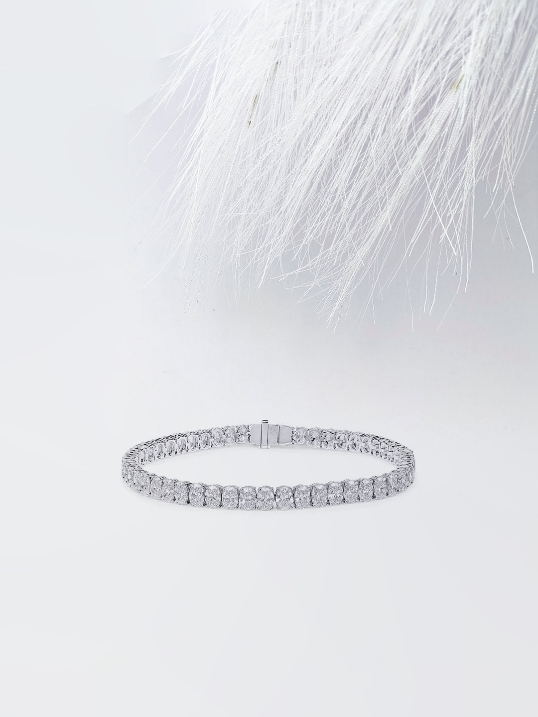 Oval cut Moissanite Diamond Tennis Bracelet In White Gold