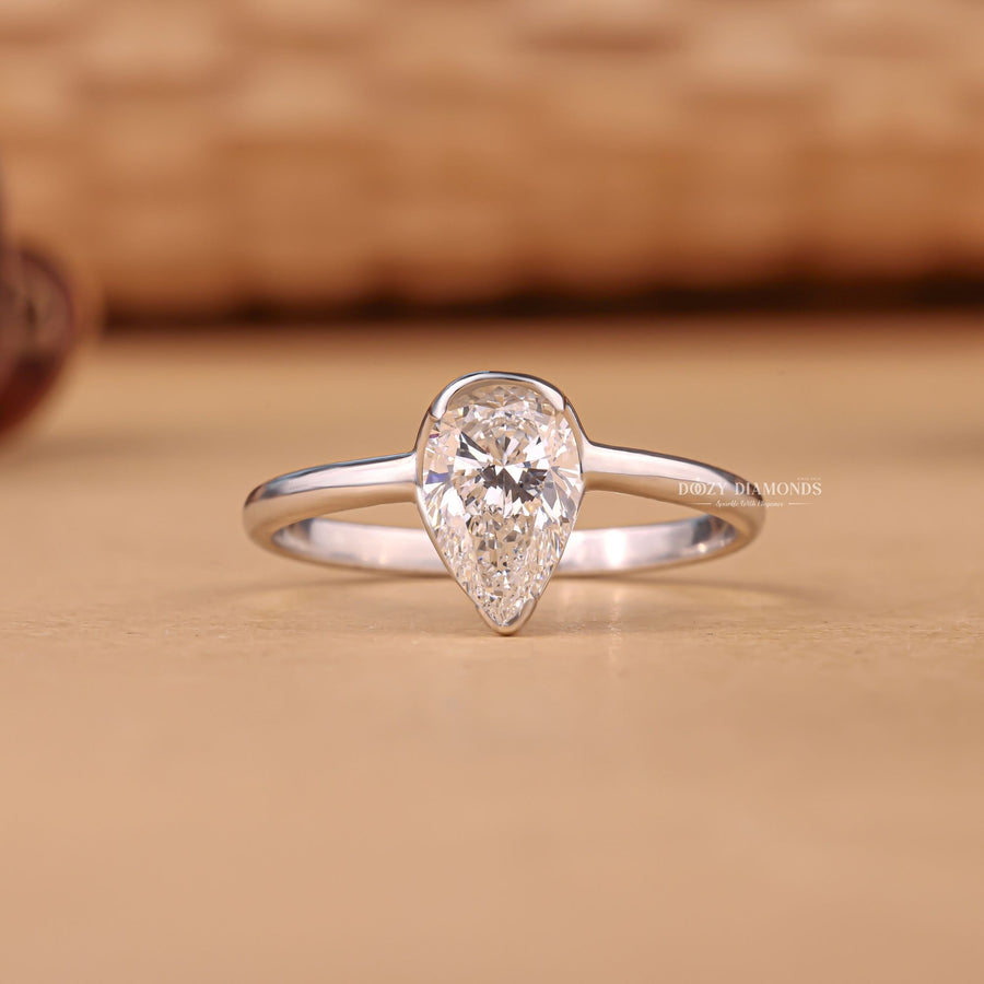 Pear cut diamond ring, Pear shaped diamond ring, Pear diamond engagement ring, Pear solitaire diamond ring, Pear halo diamond ring, Pear pave diamond ring, Pear vintage diamond ring, 