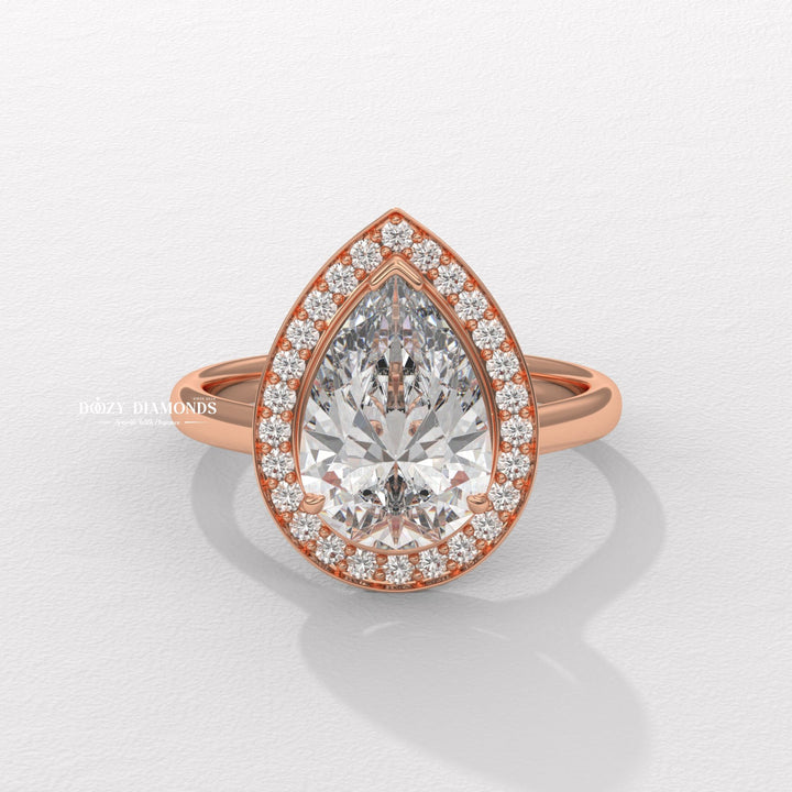 Fine jewelry gift
Luxury engagement ring
Engagement ring online
Custom engagement ring