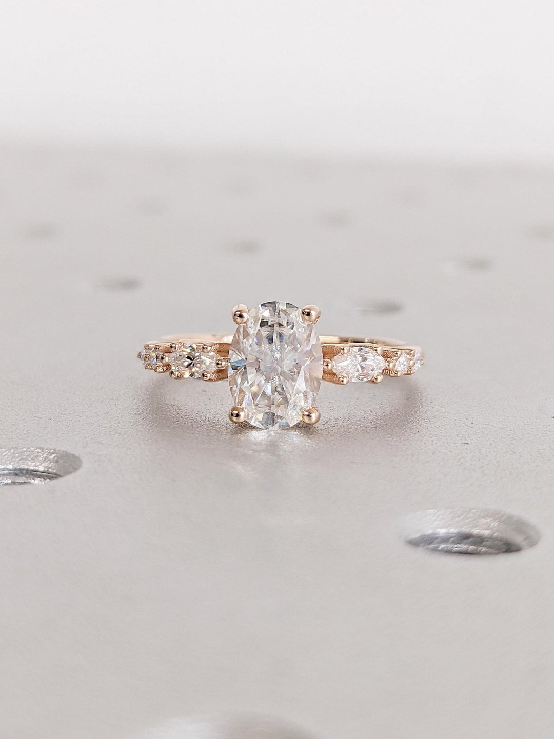 oval cut engagement ring,