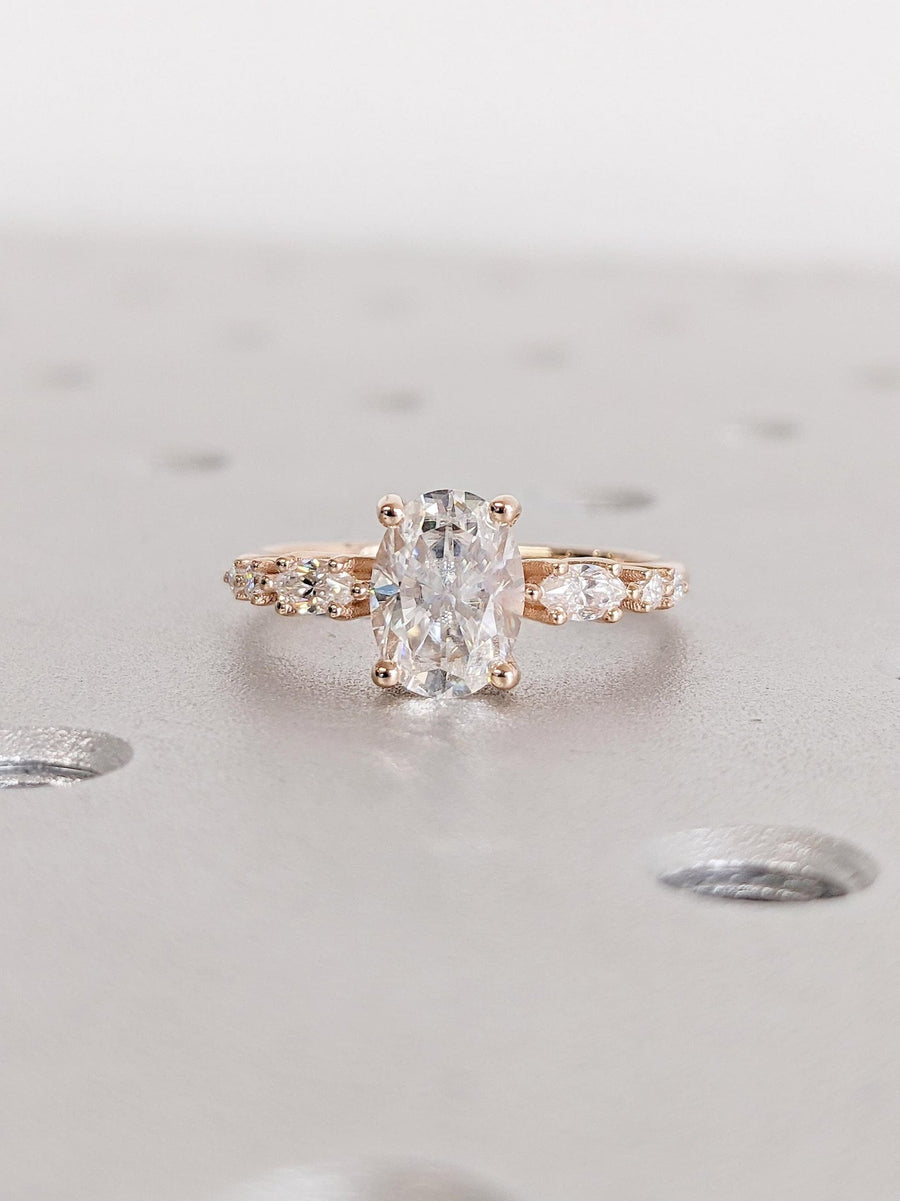 oval cut engagement ring,
