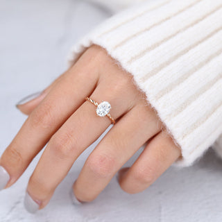 oval-shaped-moissanite-solitaire-engagement-ring-6