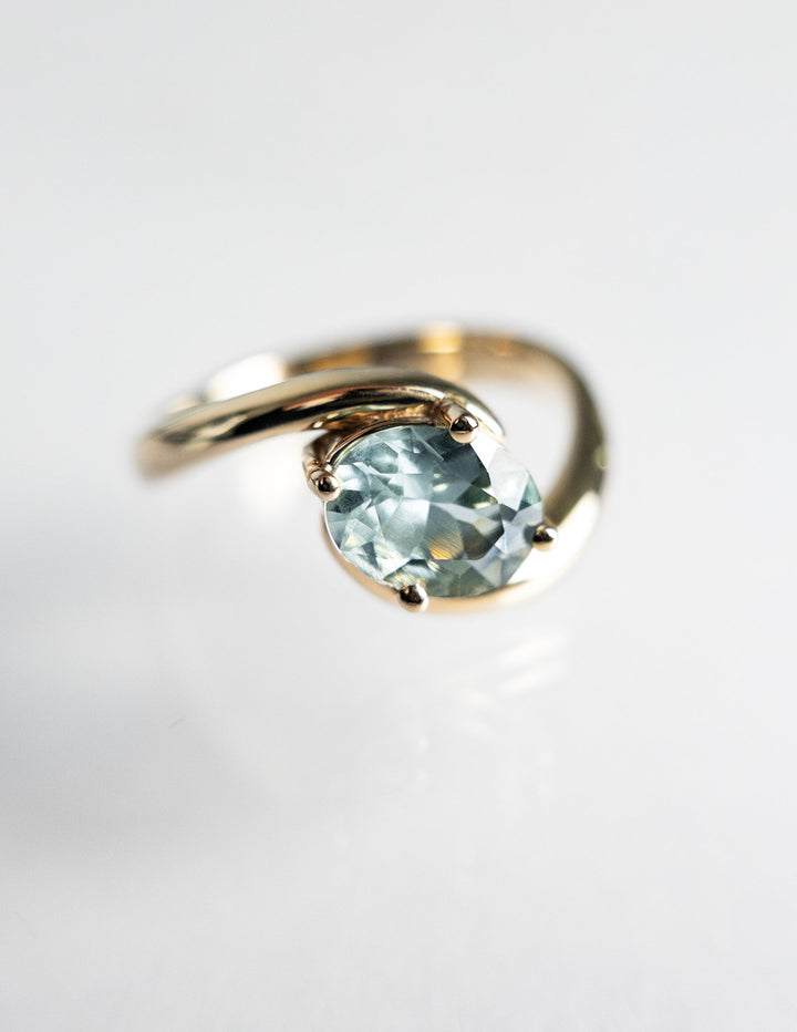 Oval engraved engagement ring, Oval halo diamond engagement ring, Oval solitaire diamond engagement ring, Oval unique diamond engagement ring, Oval custom diamond engagement ring, Oval affordable diamond engagement ring, 