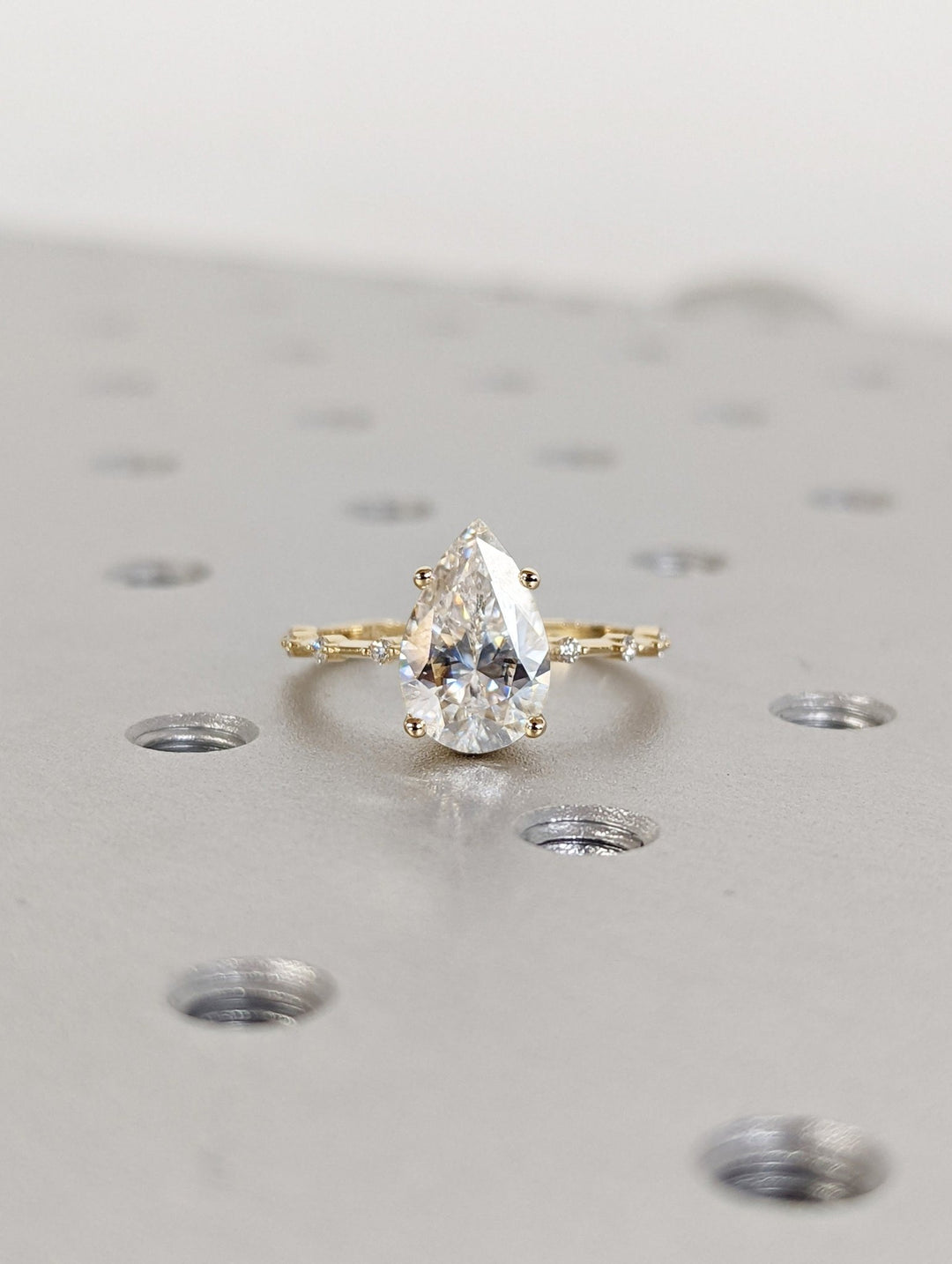 Women's 2 carat pear shaped lab grown diamond engagement ring