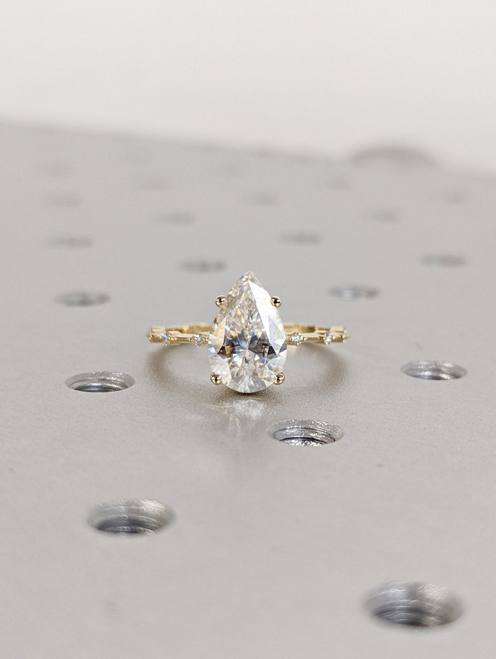 Women's 2 carat pear shaped lab grown diamond engagement ring