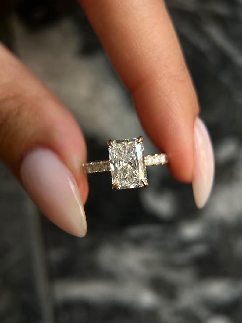 Radiant cut engagement ring, Radiant diamond engagement ring, Radiant solitaire engagement ring, Radiant halo engagement ring, Radiant pave engagement ring, 