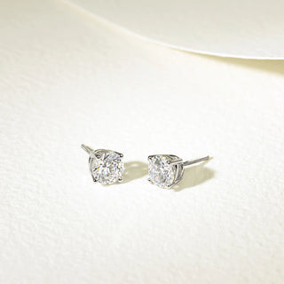 1ct Round Cut Moissanite Diamond Solitaire Stud Earrings