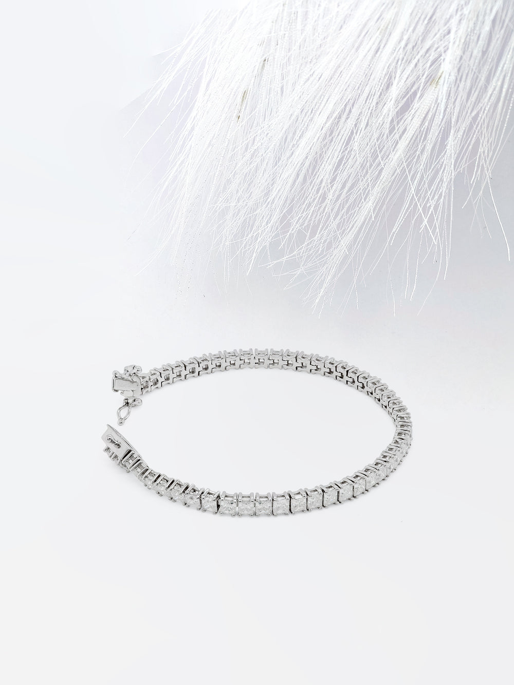 Princess cut Moissanite Diamond Tennis Bracelet In 14K White Gold