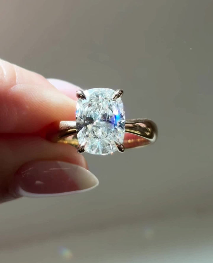 2.0-3.0 CT Cushion Cut Lab Grown Diamond Split Shank Engagement Ring