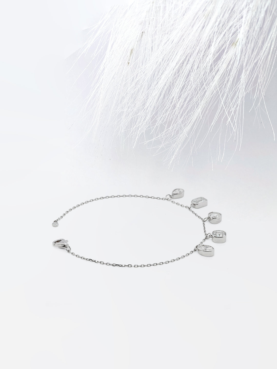 Multi Shape Moissanite Diamond Bezel Set Bracelet In Gold