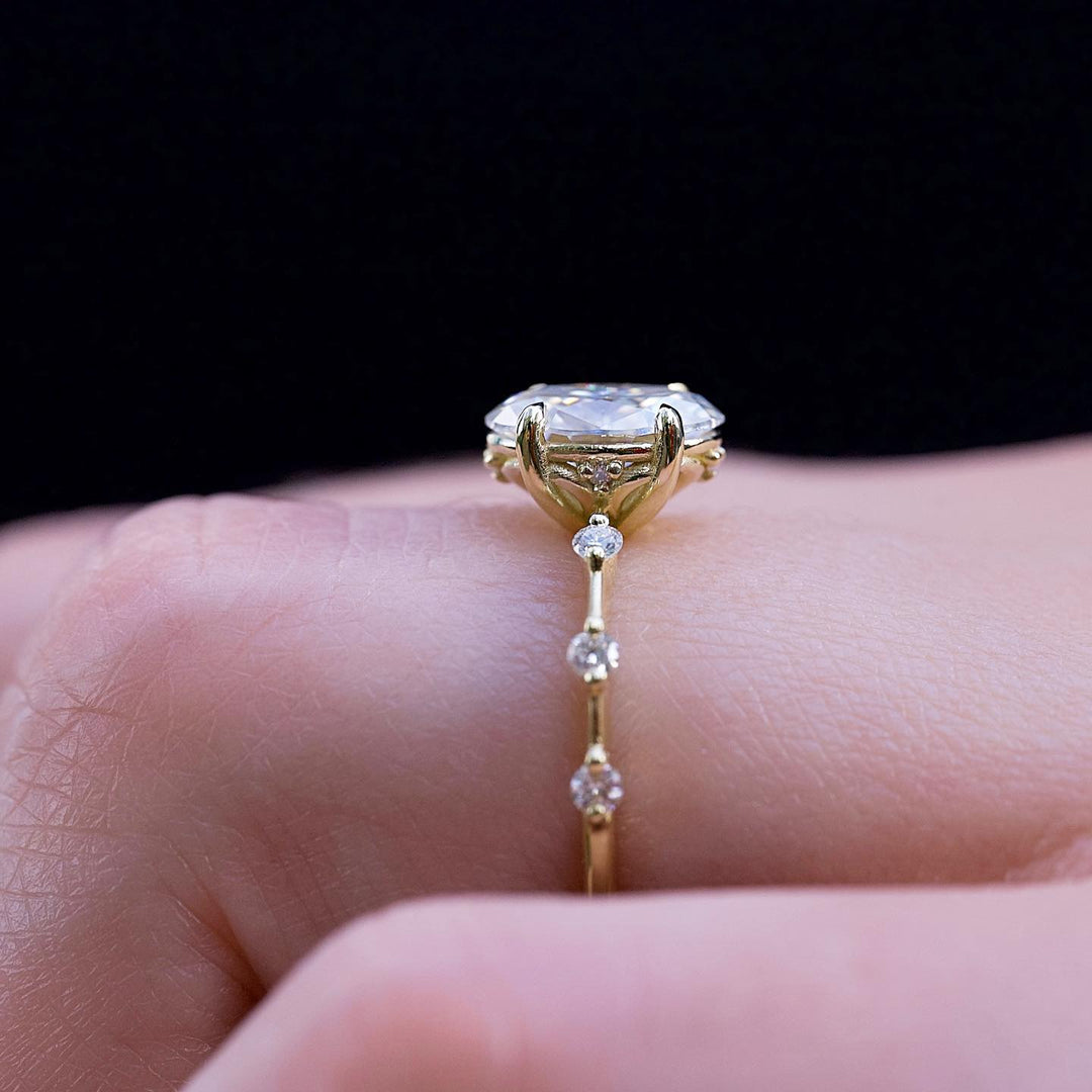 1.50-3.50 CT Oval  Lab Grown Diamond Dainty Engagement Ring
