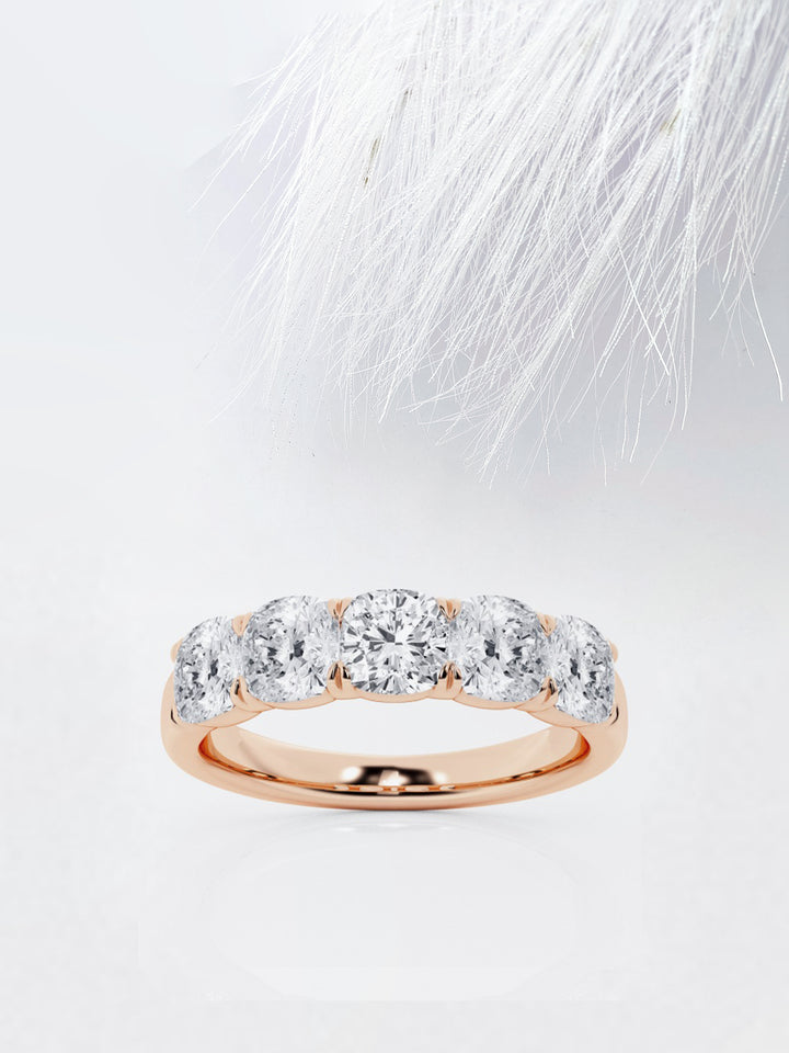 Cushion FG-VS2 Lab Grown Diamond Five Stone Wedding Band