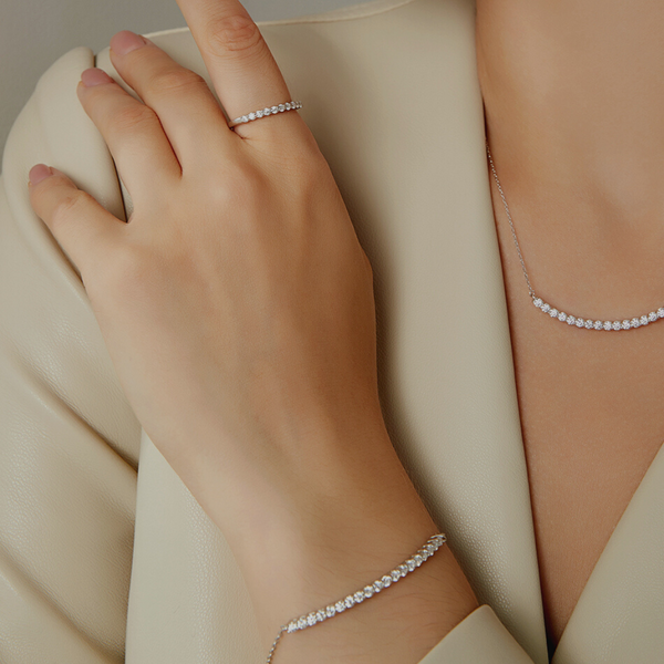 Round Cut Smiley Moissanite Diamond Necklace For Her