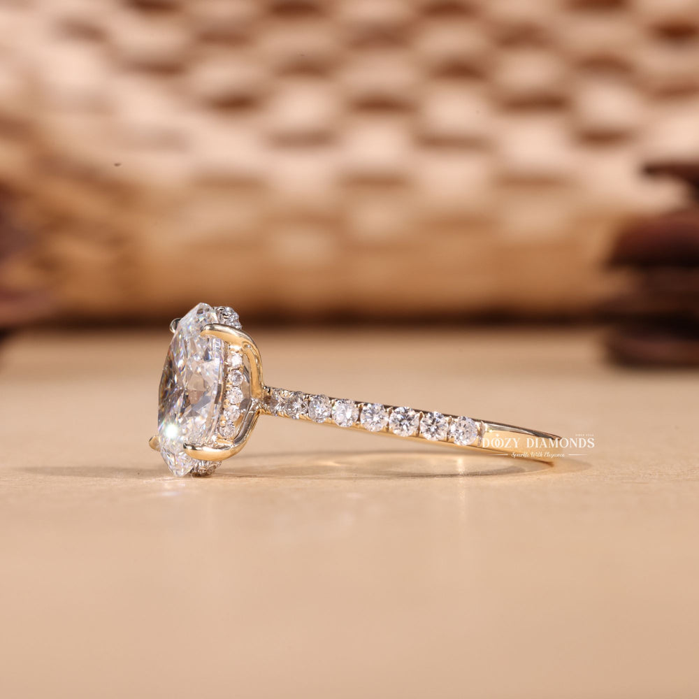 2.50CT - 3.50CT Oval Cut E/VS2 Lab Grown Hidden Halo Diamond Engagement Ring - Doozy Diamonds