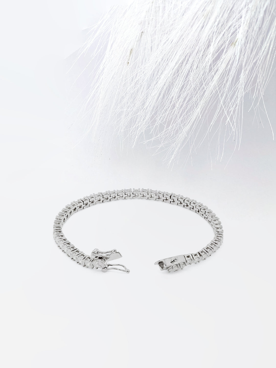 Princess cut Moissanite Diamond Tennis Bracelet In 14K White Gold