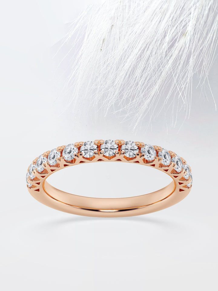 Round FG-VS2 Lab Grown Diamond Fancy Prongs Wedding Band