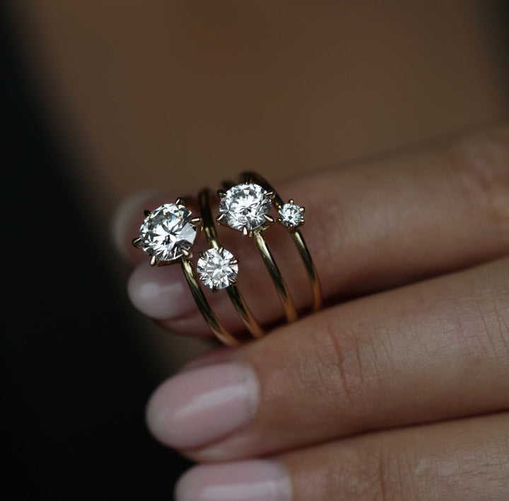 0-10-ct-round-solitaire-cvd-g-vs1-diamond-engagement-ring
