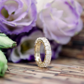 Radiant Cut DE-VS1 Lab Grown Diamond Full Eternity Wedding Band