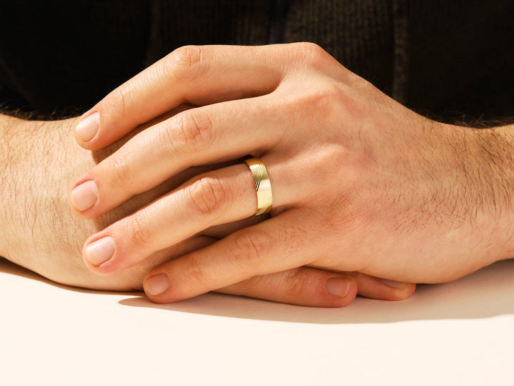 6.0mm Diagonal Lined Men's Gold Wedding Band